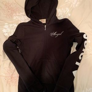 Juicy Couture Black Sweater, Juicy on sleeve, M